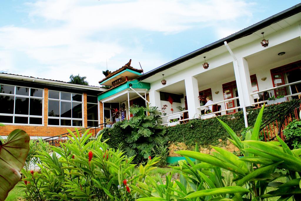 Shangri-La Hotel Uganda Kampala Exterior photo